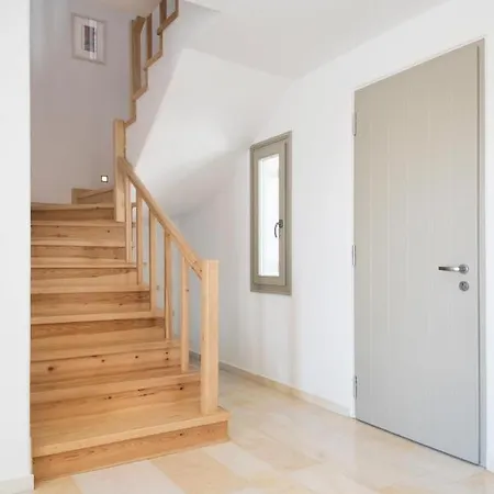 Celia With Sea & Sunset View *